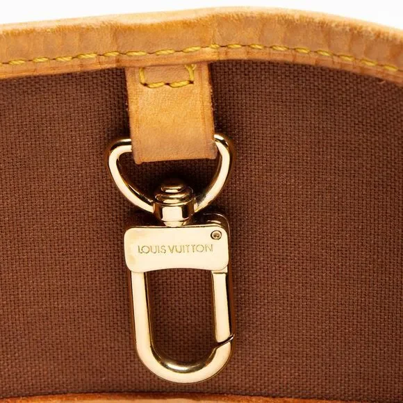 Louis Vuitton Monogram Canvas Batignolles Vertical Tote - Picture 9 of 15